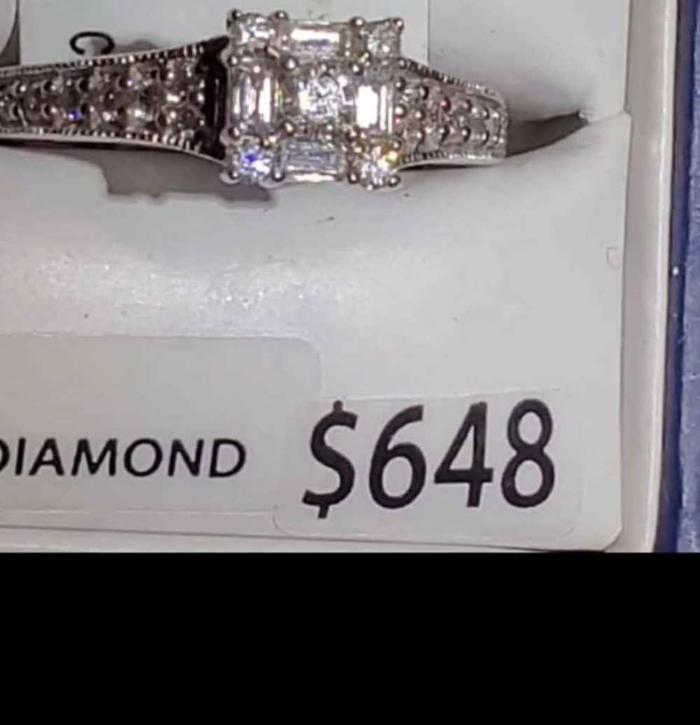 NWT Women's 10K White Gold Diamond Engagement Ring.
